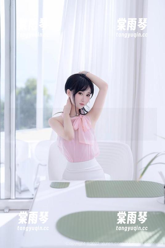 秀人网-陆萱萱cecillia 秀人网 - 陆萱萱cecillia怒刷存在感,长腿系列套图,无圣光照样值得一看!