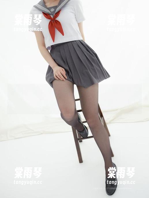 紧急企划 - 图包里的小婕，蕾丝竟然开了“新福利”，太有看头了吧！