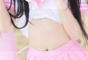 美媛馆 - 夏小秋秋秋修女原图，明明是一种肃穆，却带着一丝丝顽皮，难道这就是她的特质？