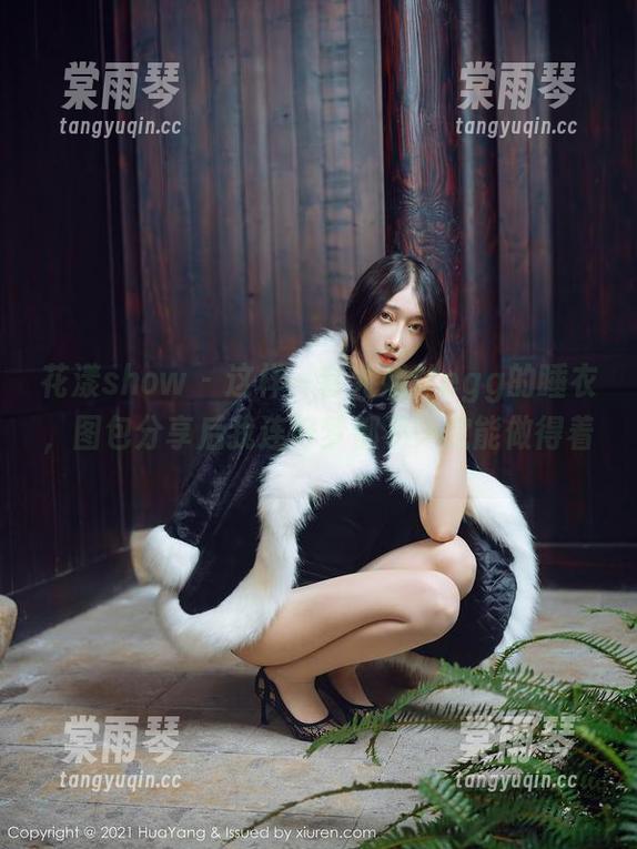 花漾show - 这样一套尤妮丝egg的睡衣，图包分享后我连好梦都不一定能做得着。