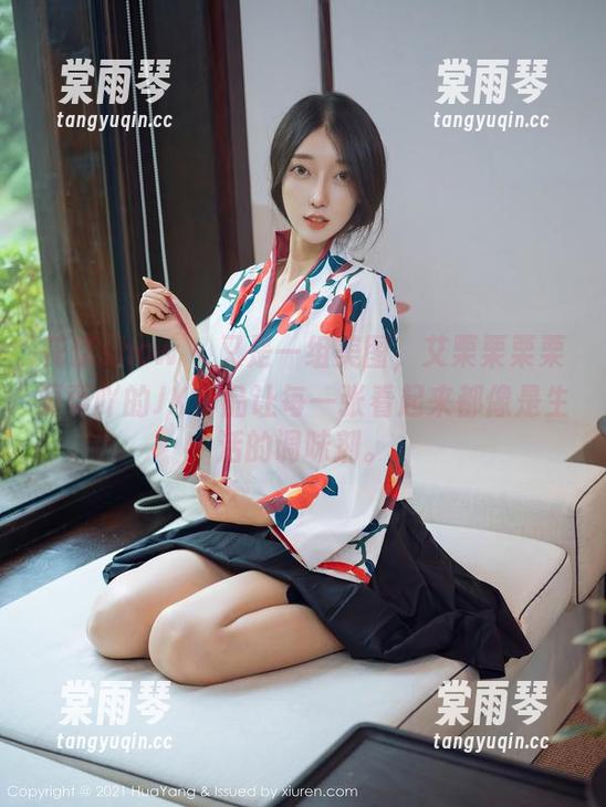 花漾show-艾栗栗栗栗栗栗吖 花漾show - 又是一组美图,艾栗栗栗栗栗栗吖的JK作品让每一张看起来都像是生活的调味剂。
