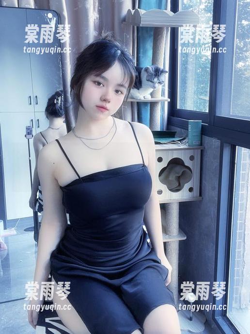 微密圈 - 给你点福利，图片里藏着葱油饼er与雅儿贝德的火花，哈哈，你敢信吗？