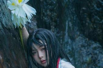 专属阿寨寨的图片“恋柱败北”：假装一切都好，其实柱子也很难。