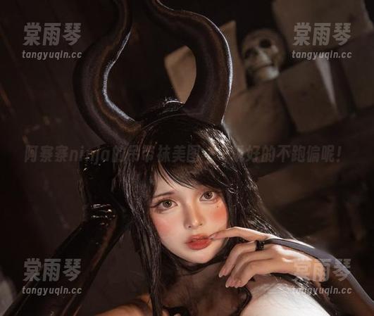 阿寨寨ninja 阿寨寨ninja的吊带袜美图——说好的不跑偏呢!