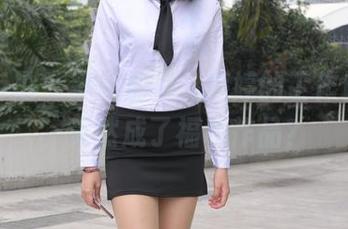 魔镜街拍 - 黑丝加持，婷婷的工作日场景，竟然成了福利作品？